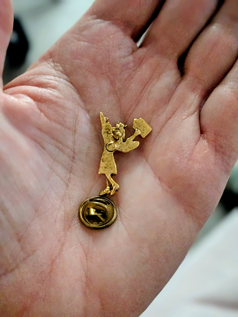 Vintage Gold nurse Lapel Pin - Women's Jewelry - Picture 2 of 2